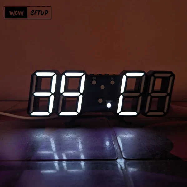 Black & White Style Table Clock